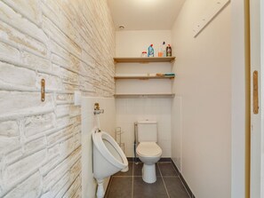 Bathroom - Serene Farmhouse in Sainteny With Boules Court (Terre-et-Marais)