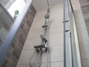 Apartment | Badezimmer