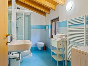 Ferienhaus | Badezimmer
