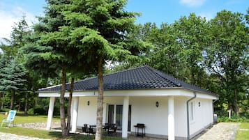 Bungalow | Exterior