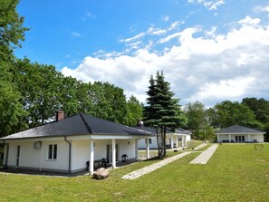 Bungalow | Exterior