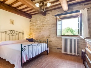 Casa | 6 camere, con arredamento individuale, lenzuola