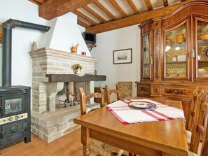 House | Tempat makan