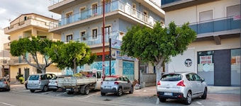 Urban Apartment in Torre Melissa near Fox Bar