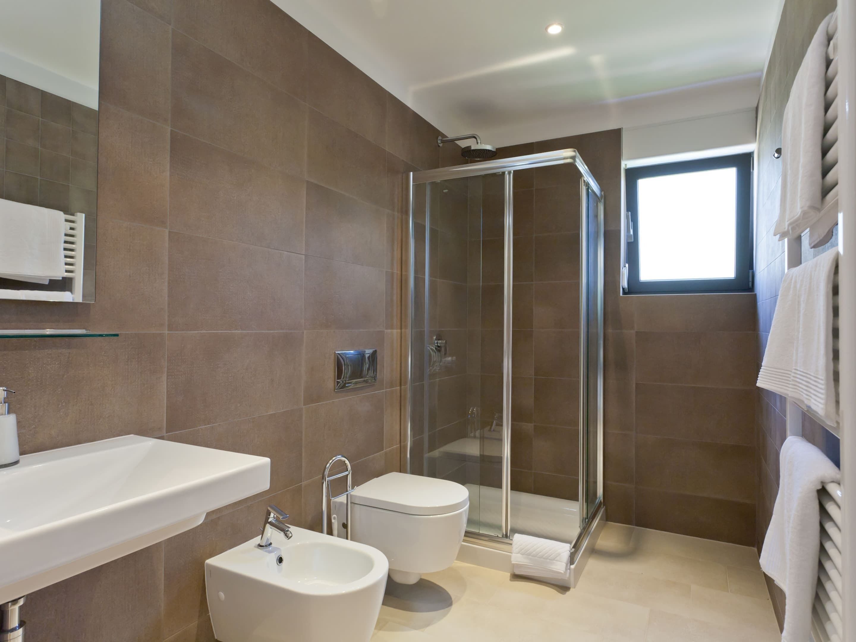 Villa | Bathroom | Shower