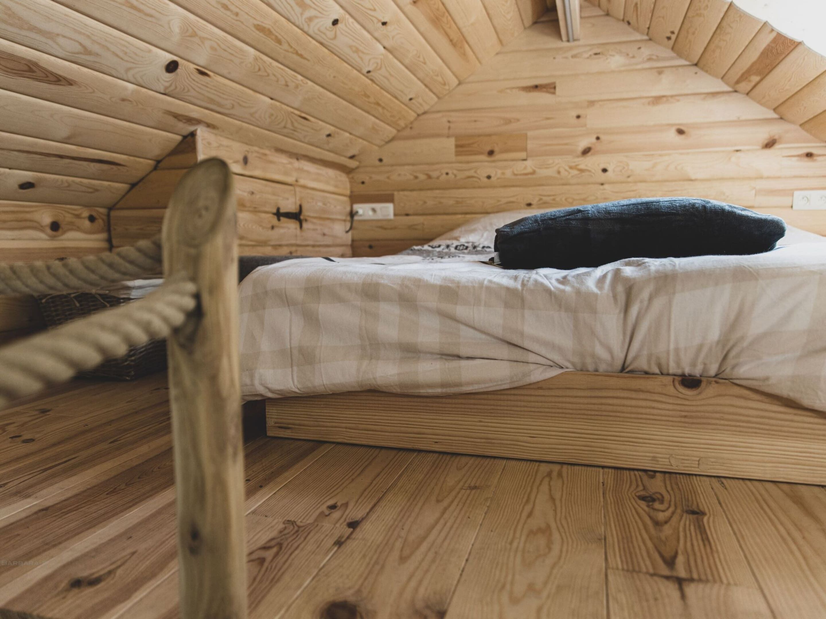 Chalet | 1 bedroom, individually furnished