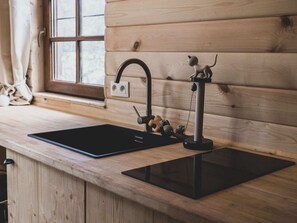 Chalet | Private kitchen | Microwave - Romantic Woodland Chalet (Durbuy)