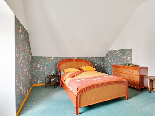 Welcoming Holiday Home in Sommervieu With Garden & Terrace