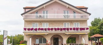 Apartment in Imotski Near Blue Lake