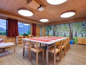 Dining - Quaint Holiday Home in Söll With Garden (Soell)