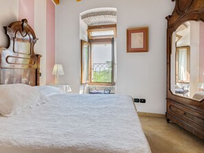 Casa | 1 camera, con arredamento individuale, lenzuola