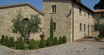 Holiday Home in Montecarelli With Pool