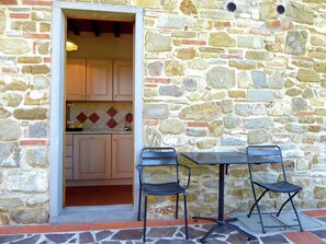 House | Balcony - Holiday Home in Montecarelli With Pool (Barberino di Mugello)