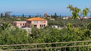Exterior - Gorgeous Studio in Lesvos Island With Balcony (Lesvos)