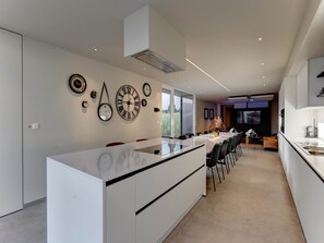 House | Dining