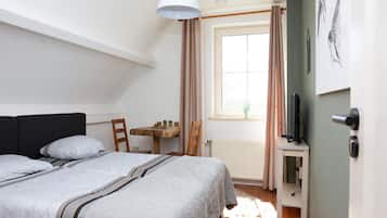 House | 5 bedrooms, iron/ironing board, bed sheets