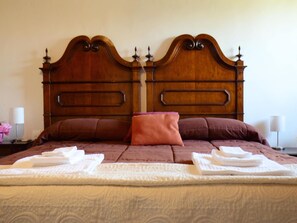 3 bedrooms, individually furnished, bed sheets