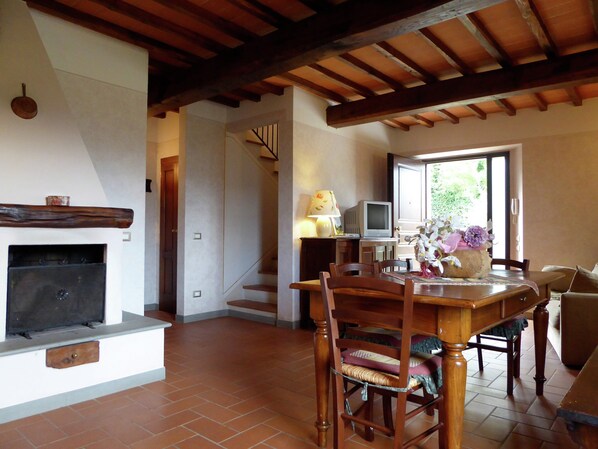 House | Dining