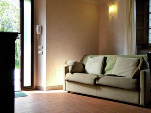House | Living room - Holiday Home in Montecarelli With Pool (Barberino di Mugello)