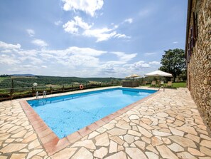 Pool - Farmhouse With Swimming Pool, Surrounded by Chianti Vineyards and Hills (Poggibonsi)