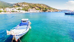 Exterior - Sea-view Apartment in Therma With Balcony (Ikaria)