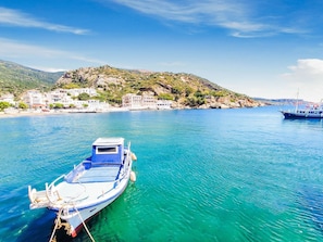 Exterior - Sea-view Apartment in Therma With Balcony (Ikaria)