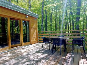 Exterior - Quaint Chalet in Drenovac Raducki Among Trees (Gospic)