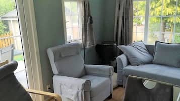 Alpehytte | Oppholdsrom