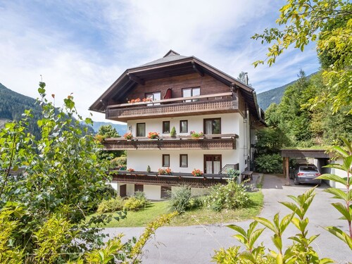 Splendid Apartment in Bad Kleinkirchheim Surrounded by Peaks