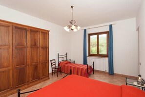 Room amenity - Farmhouse Near Lake Trasimeno With Pool (Passignano sul Trasimeno)