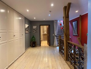 House | Interior - Gedinne Historic Forest Haven (Gedinne)