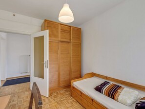 Apartment | 2 bedrooms, individually furnished, bed sheets - Wohnung in Fuldabruck am Naturpark (Fuldabruck)