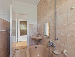 Apartment | Badezimmer