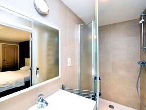 Chalet | Salle de bain | Douche