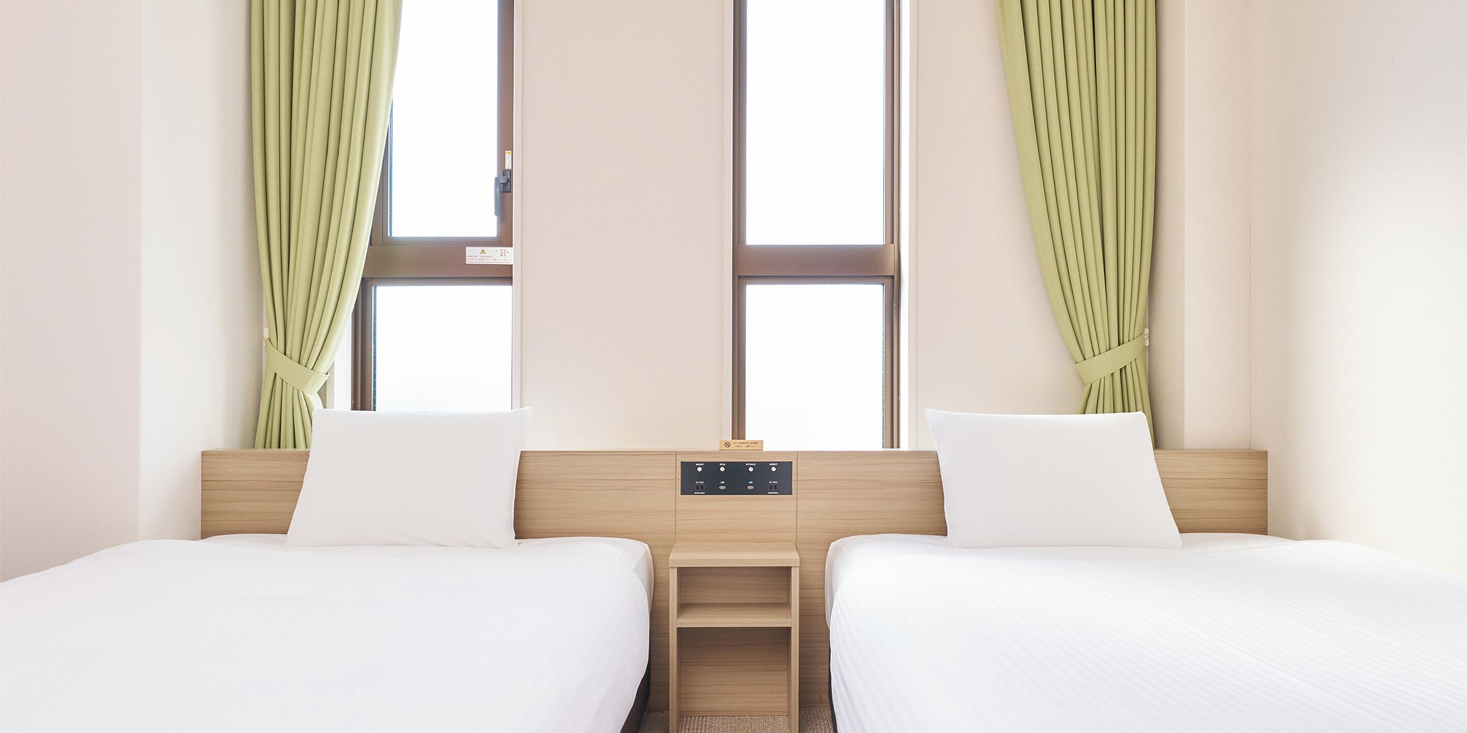 Deluxe-værelse med 2 enkeltsenge - ikke-ryger | Individuelt design, skrivebord, strygejern/strygebræt, gratis Wi-Fi