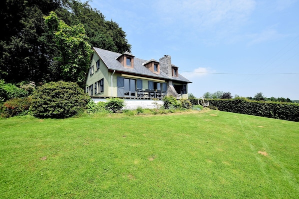 House | Exterior