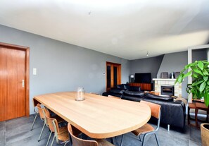 Dining - Modern Holiday Home in Flobecq With Garden (Flobecq)