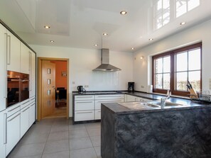 House | Private kitchen