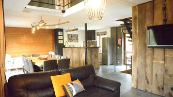 Chalet | Ruang tamu
