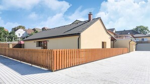 Unclassified image, 2 of 28, button - Luxury Bungalow in Babice Czech Republic near Forest (Babice)