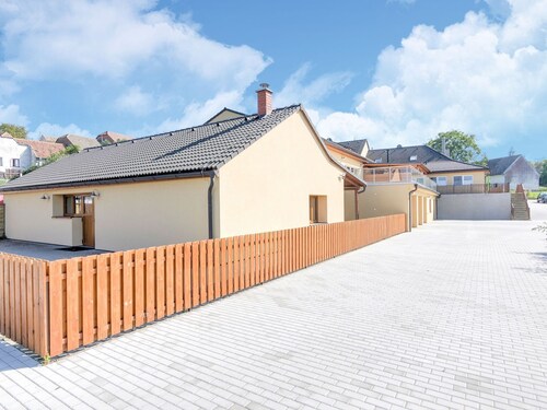 Luxury Bungalow in Babice Czech Republic near Forest