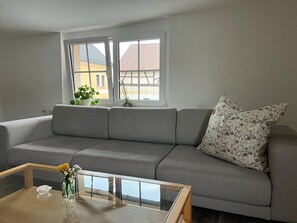 Apartment | Living room - Ferienwohnung in Braunichswalde (Braunichswalde)