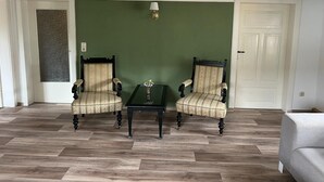 Apartment | Living room - Ferienwohnung in Braunichswalde (Braunichswalde)