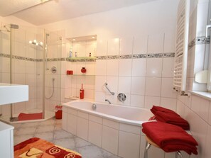 Apartment | Bathroom - Pleasant Apartment in Veckenstedt near Ilsenburg (Nordharz)