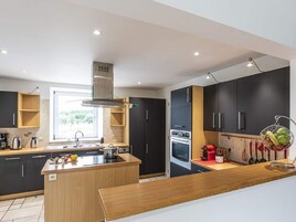 Casa | Cozinha privada | Cafeteira/chaleira, cadeirão de bebê