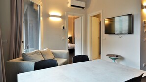Living room - Refined Apartment in Venice near Mestre City Center (Mestre)
