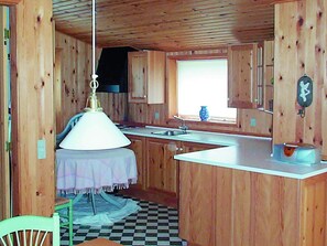 Fridge, coffee/tea maker, highchair - Cozy Holiday Home in Løkken near Beach (Lokken)
