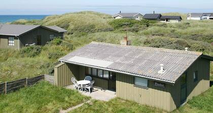 Cozy Holiday Home in Løkken near Beach