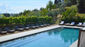 Unclassified image, 2 of 26, button - Peaceful Cottage in San Donato in Collina With Swimming Pool (Rignano sull'Arno)