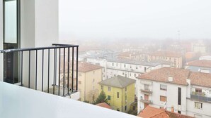 Balcony - Comfortable Apartment in Venice Near a Strea (Mestre)